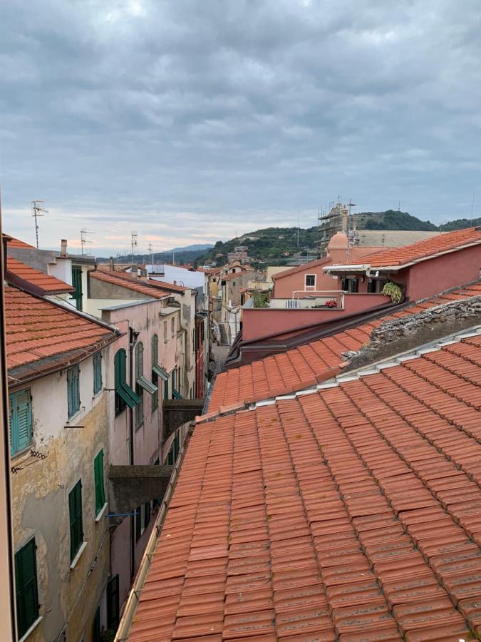 Casa Del Poeta Appartement Riva Ligure Buitenkant foto