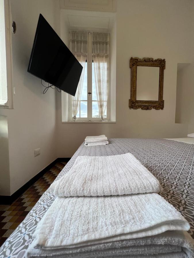 Casa Del Poeta Appartement Riva Ligure Buitenkant foto